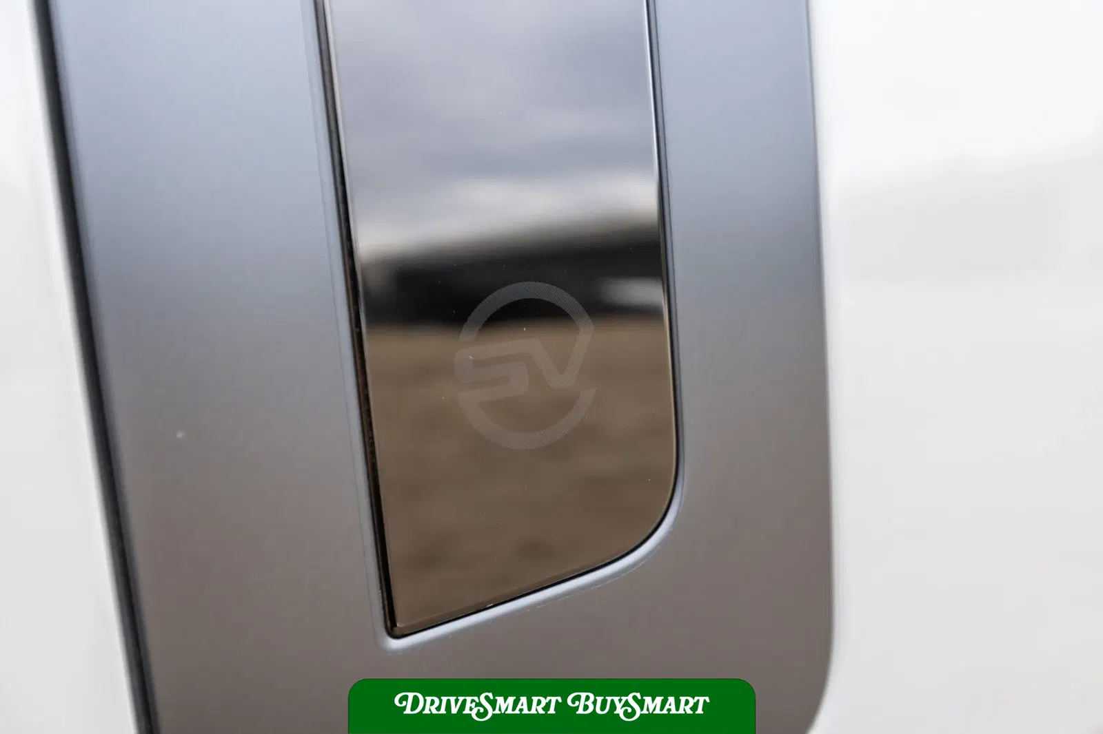 2023 Land Rover Range Rover SV