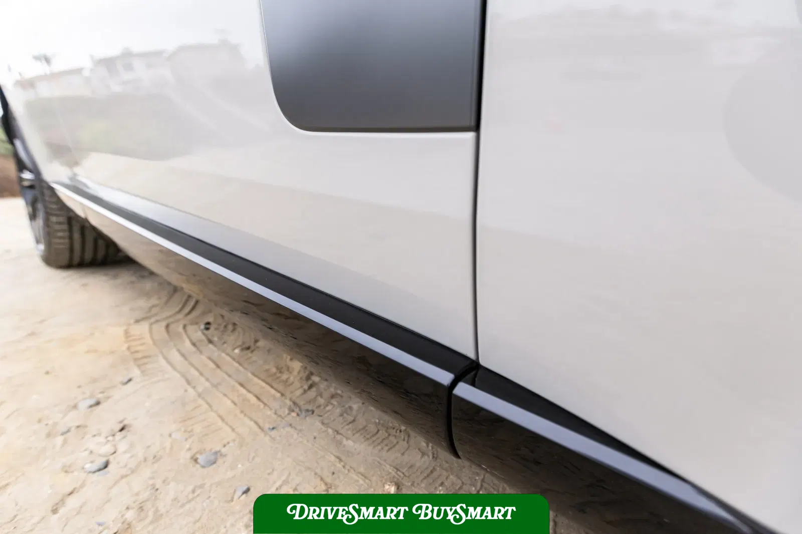 2023 Land Rover Range Rover SV