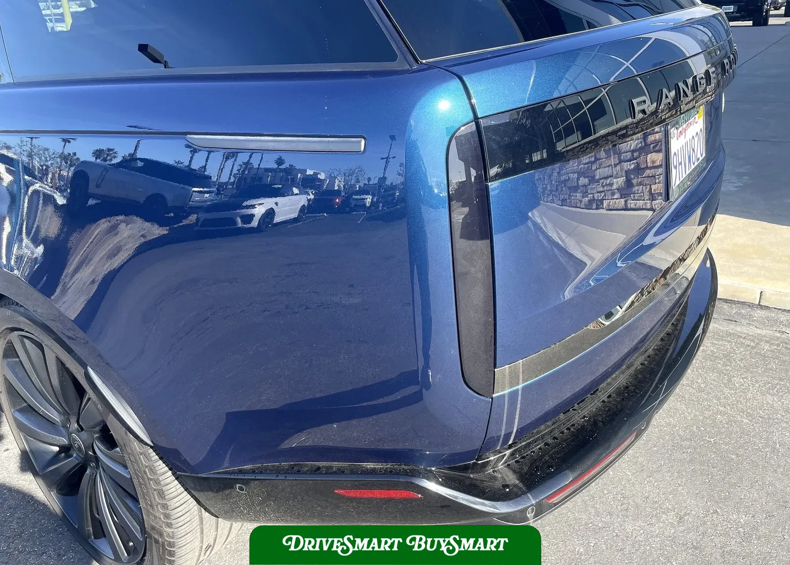 2023 Land Rover Range Rover P530 SV LWB