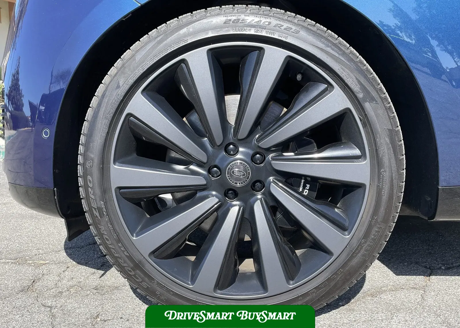 2023 Land Rover Range Rover P530 SV LWB