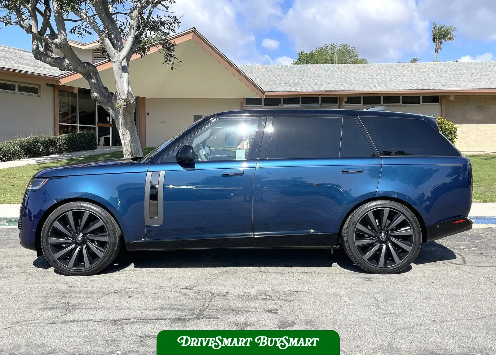 2023 Land Rover Range Rover P530 SV LWB