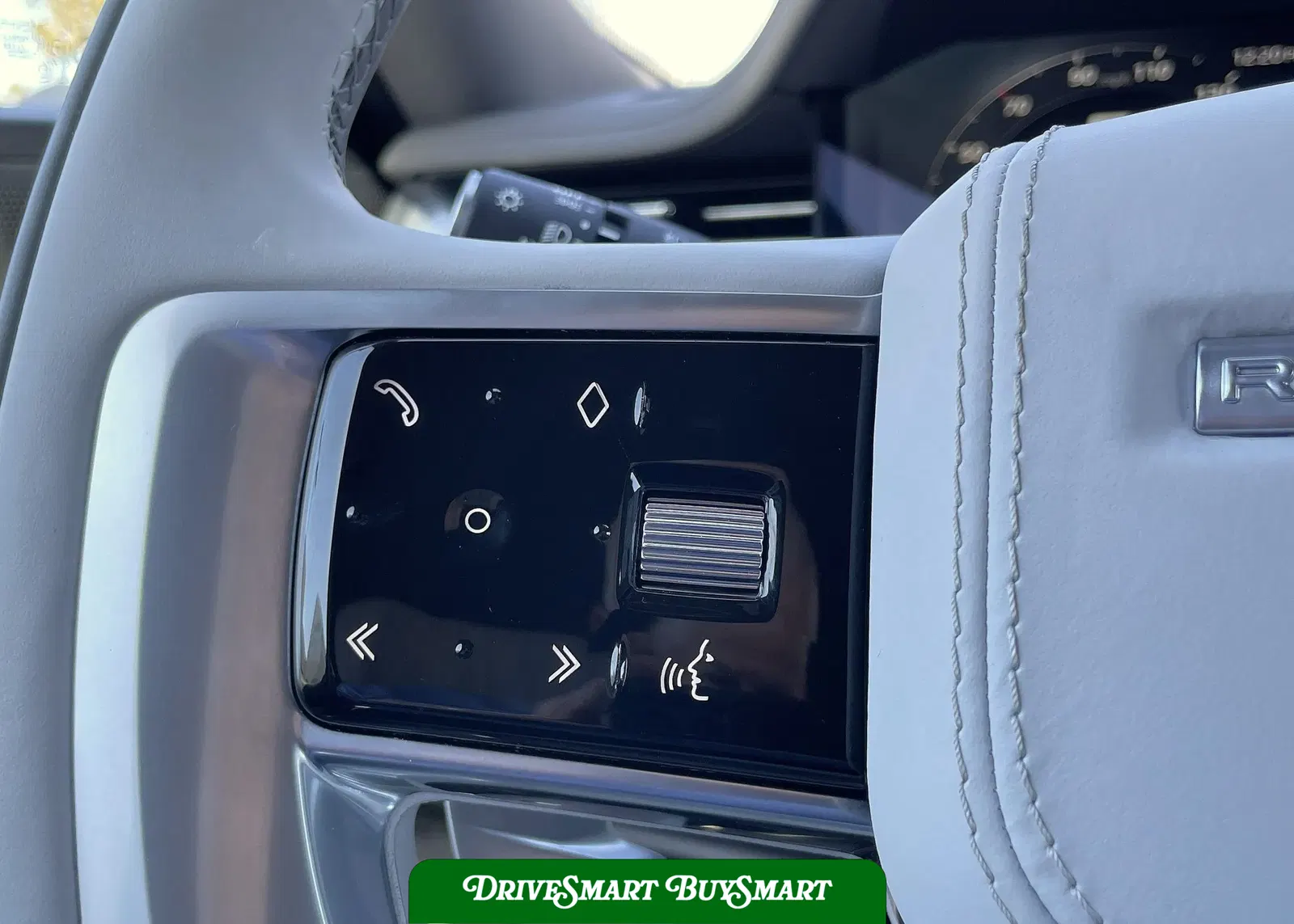 2023 Land Rover Range Rover P530 SV LWB