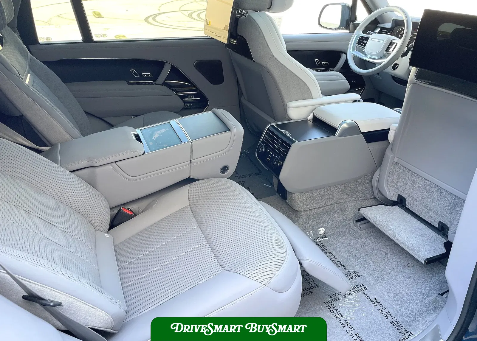 2023 Land Rover Range Rover P530 SV LWB