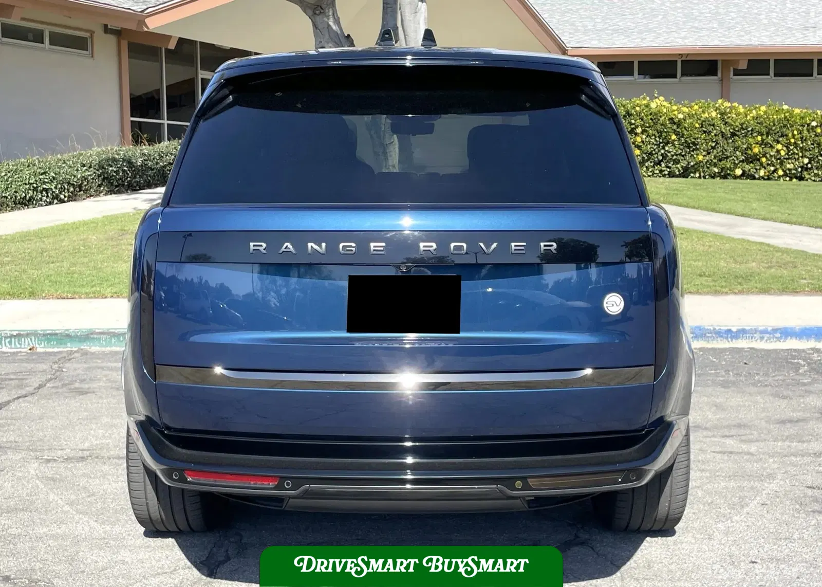 2023 Land Rover Range Rover P530 SV LWB