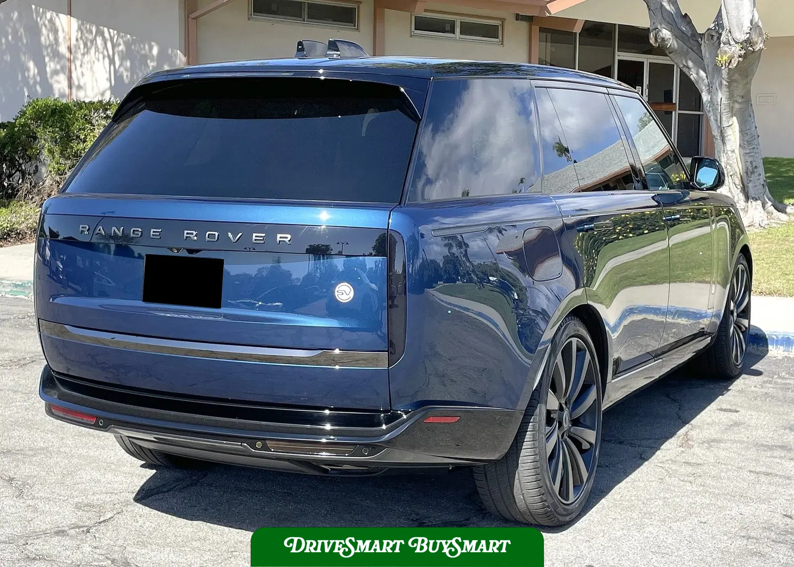 2023 Land Rover Range Rover P530 SV LWB