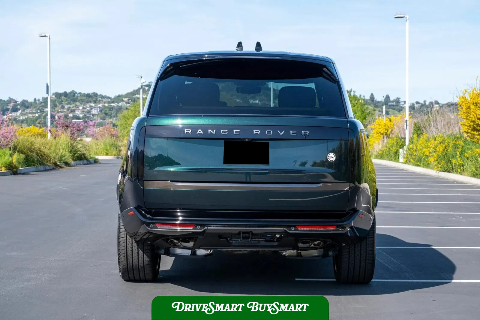 2025 Land Rover Range Rover P615 SV