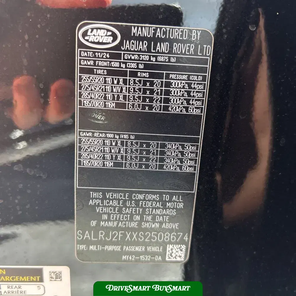 2025 Land Rover Discovery S P300