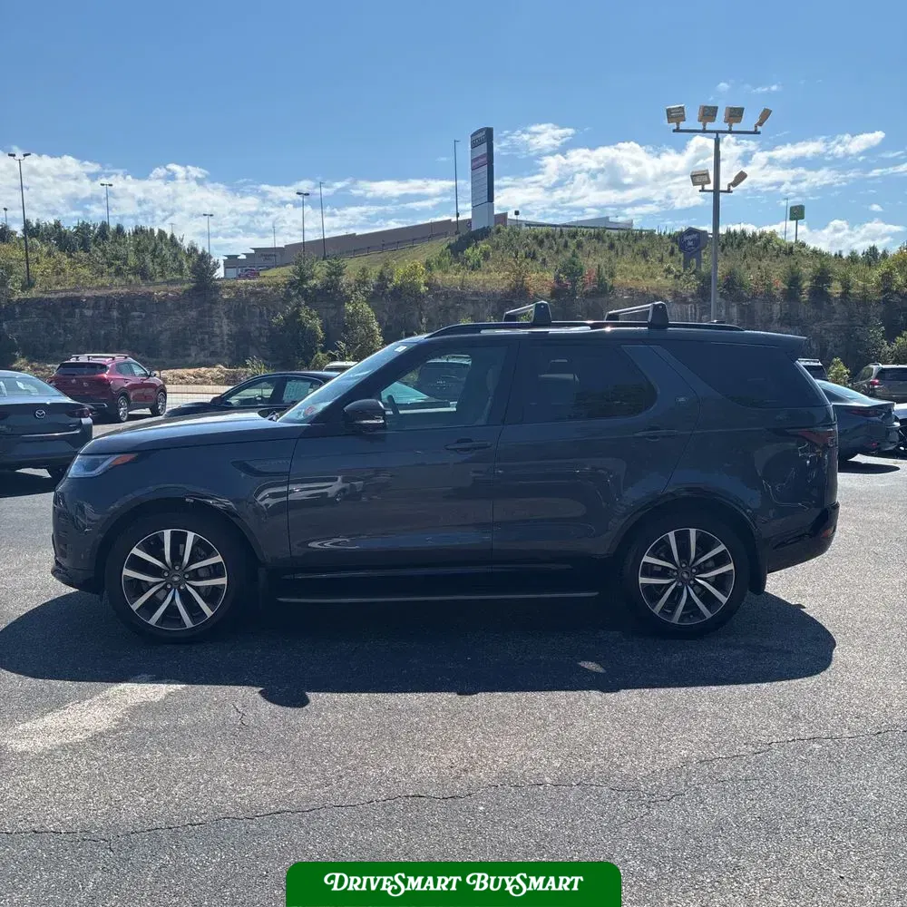 2024 Land Rover Discovery Dynamic SE P300