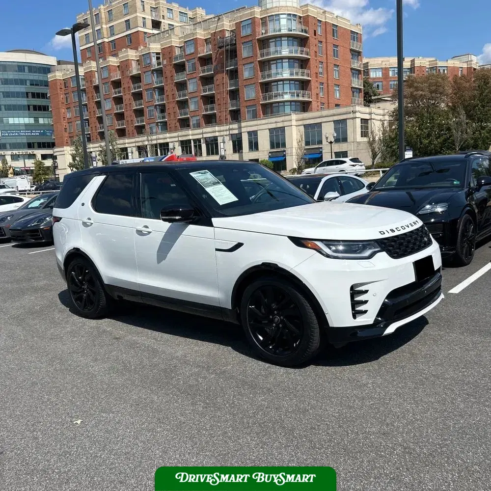 2024 Land Rover Discovery Dynamic SE P300