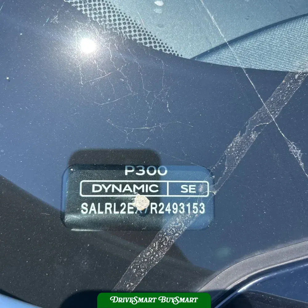 2024 Land Rover Discovery Dynamic SE P300