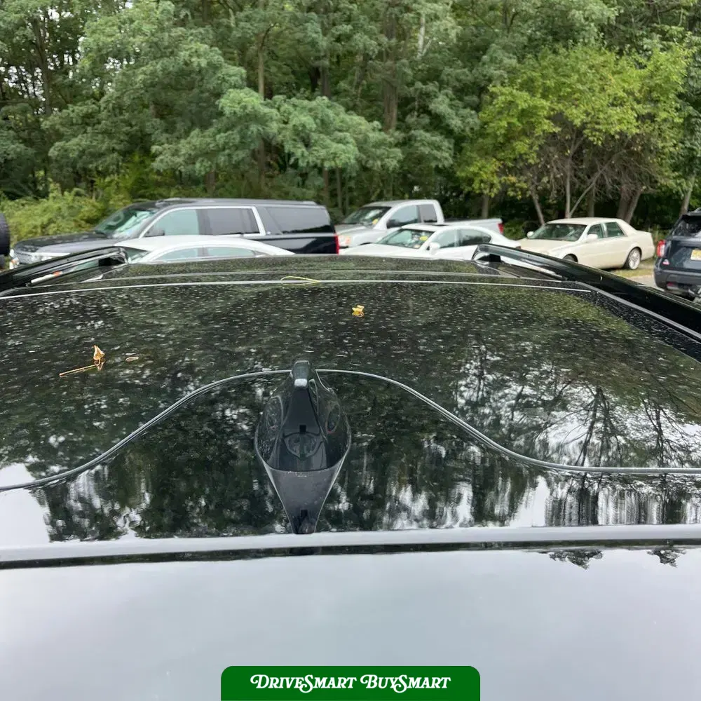 2024 Land Rover Discovery Dynamic SE P360