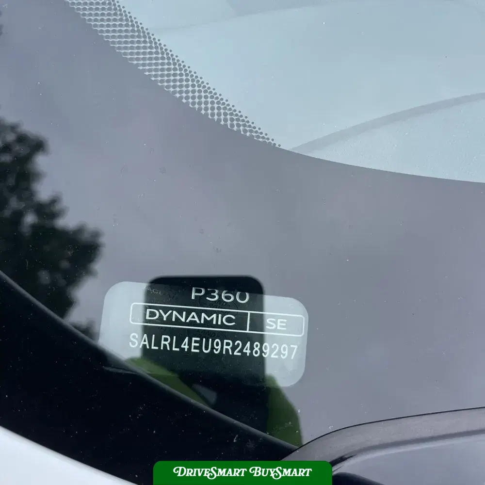 2024 Land Rover Discovery Dynamic SE P360