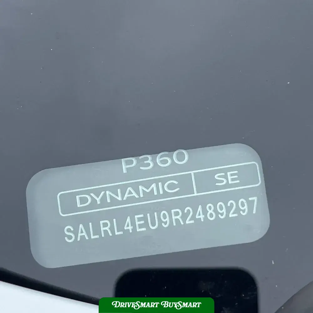 2024 Land Rover Discovery Dynamic SE P360