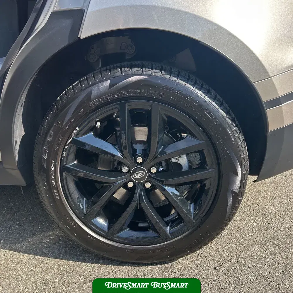 2026 Land Rover Velar  P250