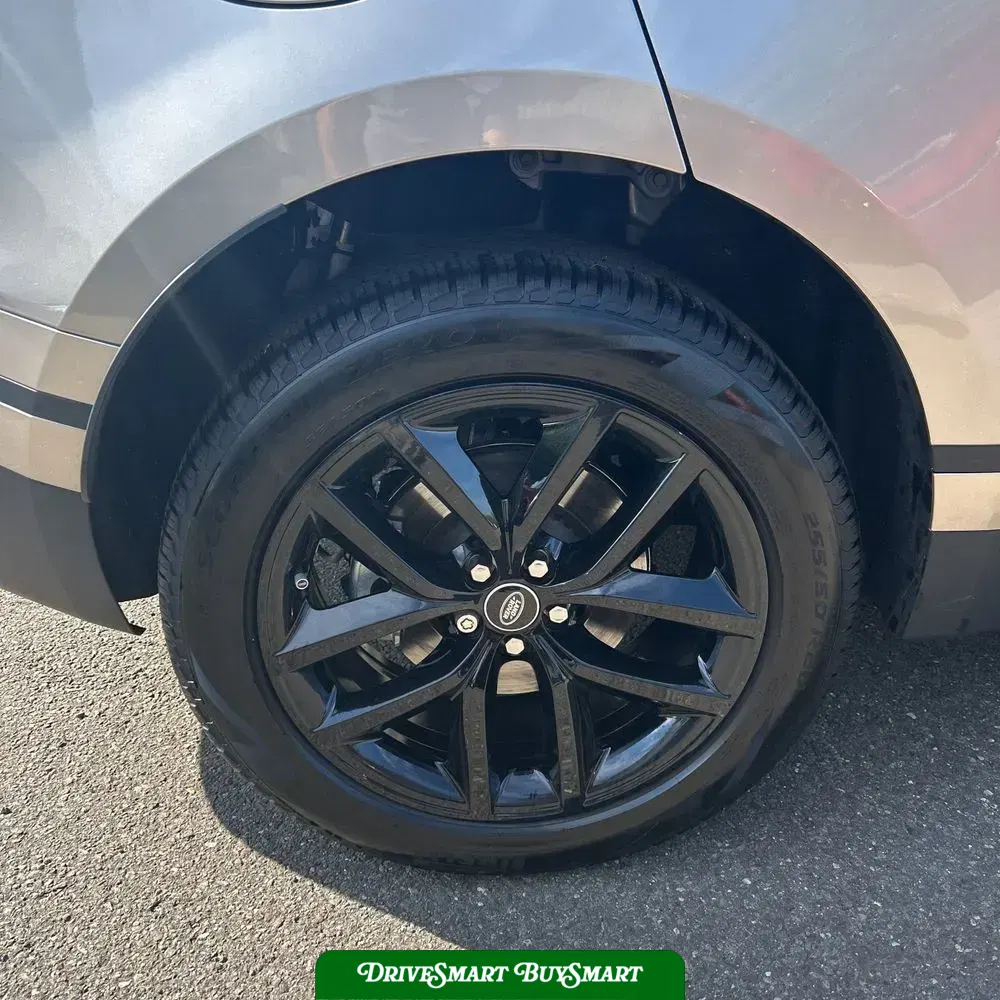 2026 Land Rover Velar  P250