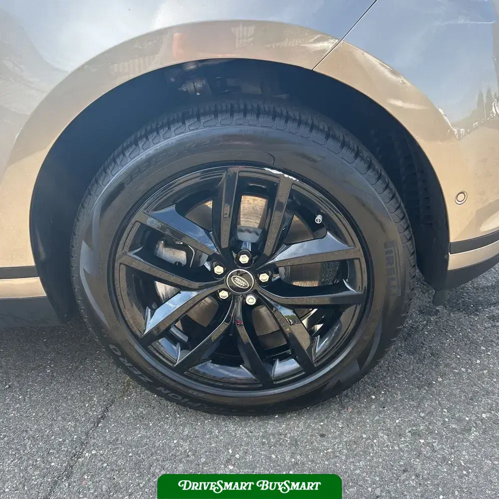 2026 Land Rover Velar  P250