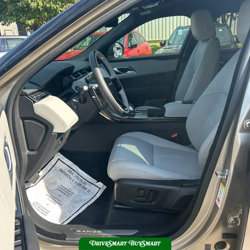 2026 Land Rover Velar  P250