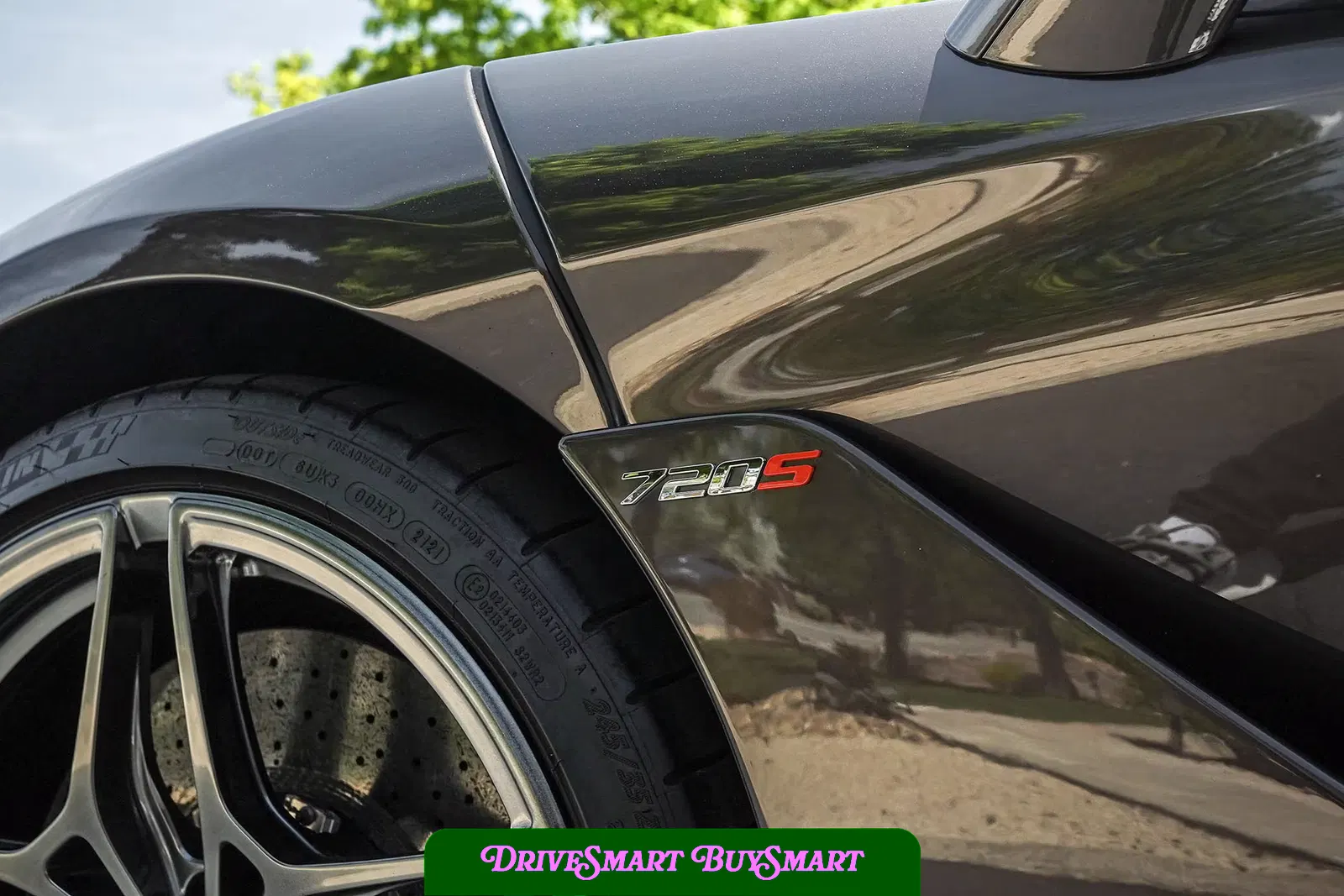 2018 McLaren 720S Luxury