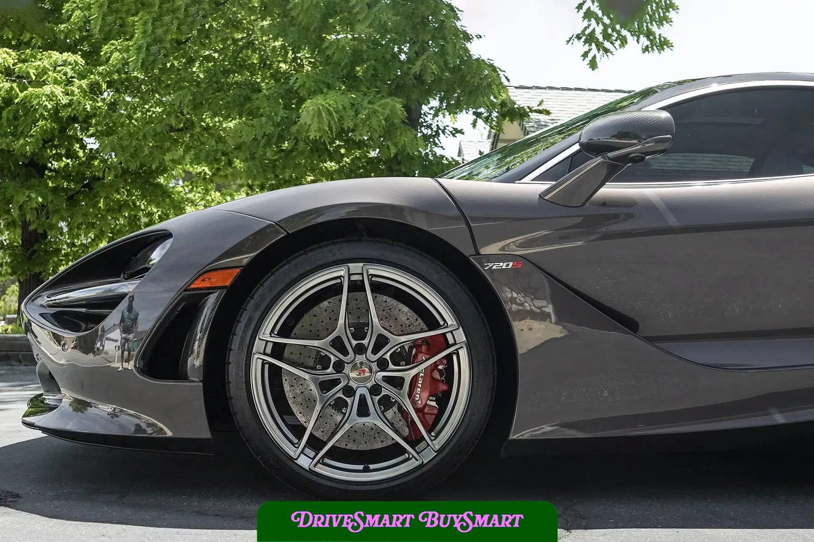 2018 McLaren 720S Luxury