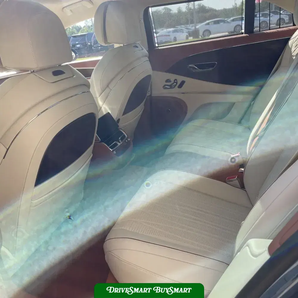 2022 Bentley Flying Spur Base
