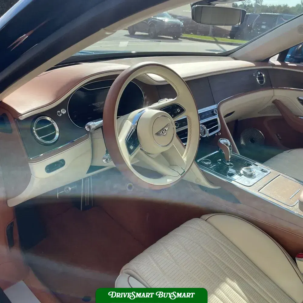2022 Bentley Flying Spur Base
