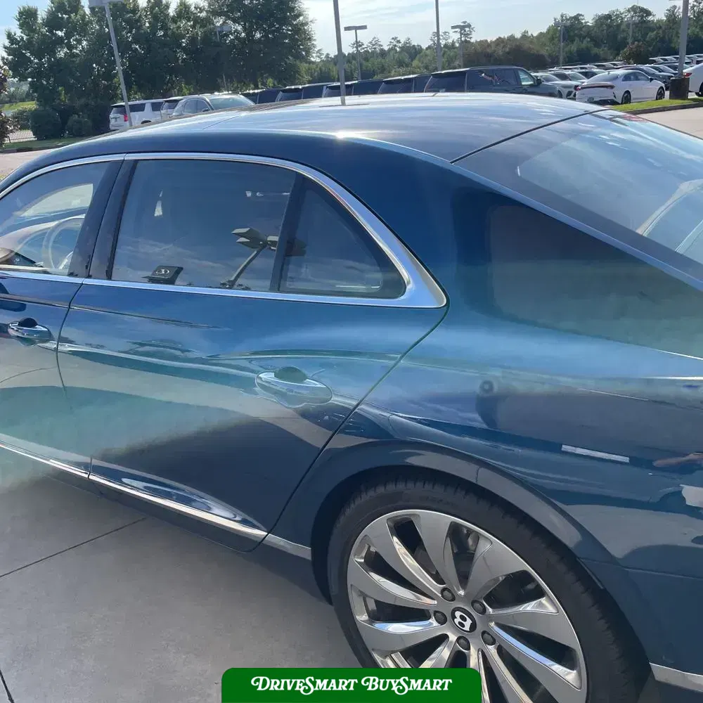 2022 Bentley Flying Spur Base