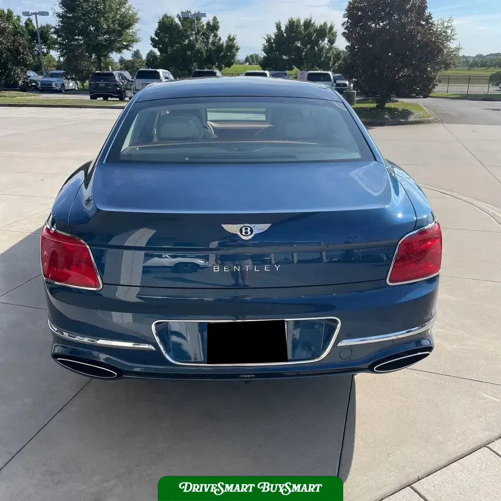 2022 Bentley Flying Spur Base