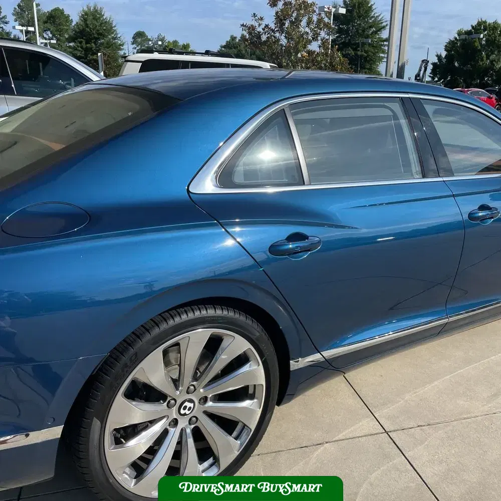 2022 Bentley Flying Spur Base