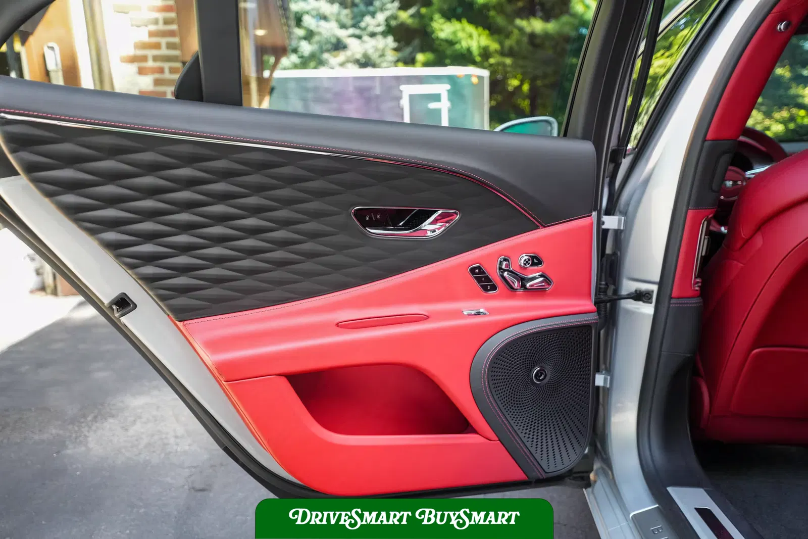 2022 Bentley Flying Spur V8