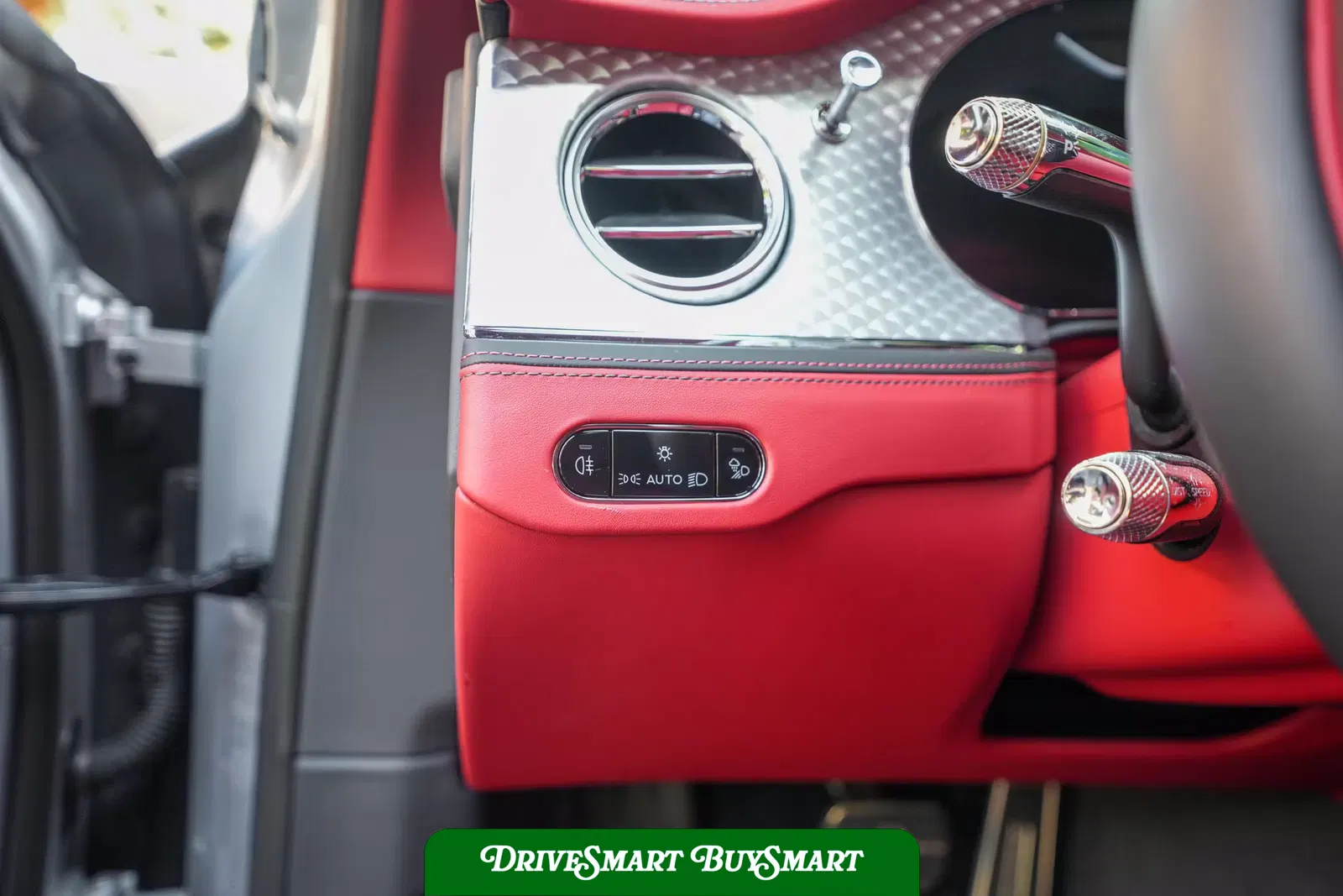 2022 Bentley Flying Spur V8