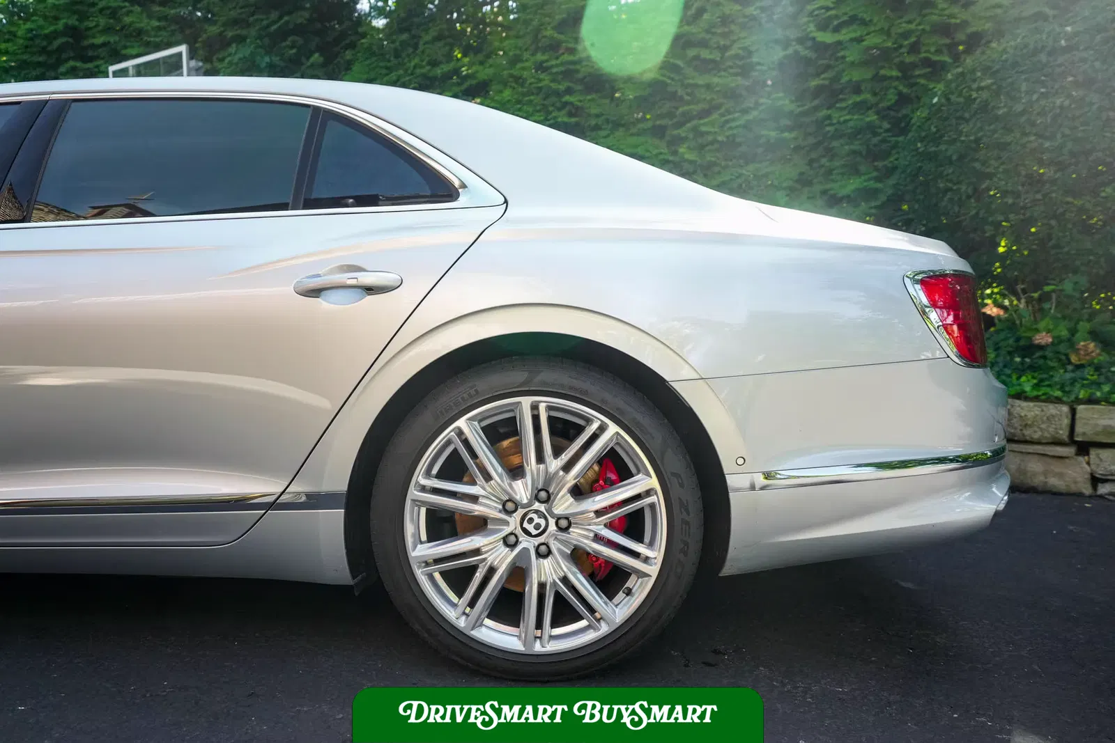 2022 Bentley Flying Spur V8