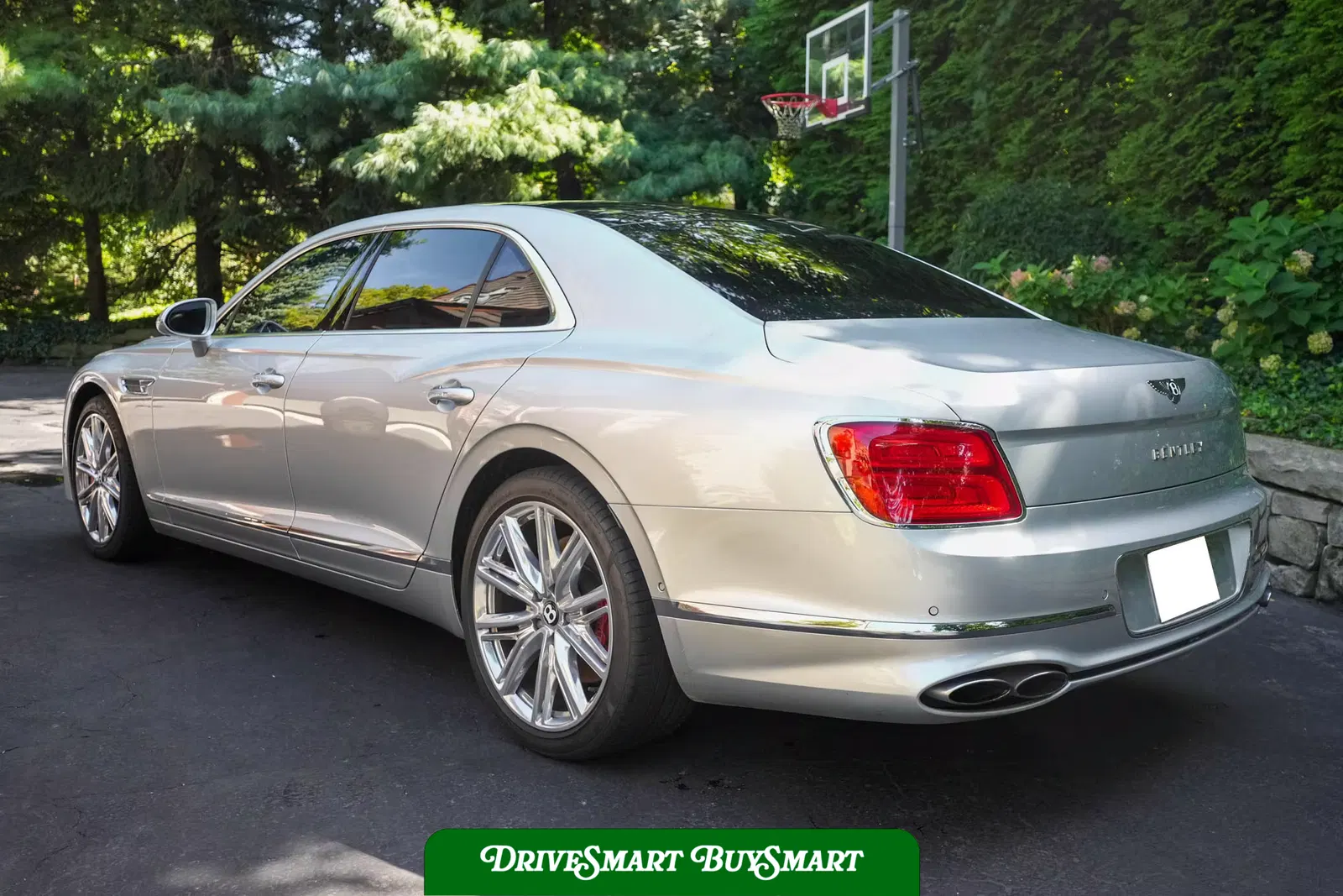 2022 Bentley Flying Spur V8