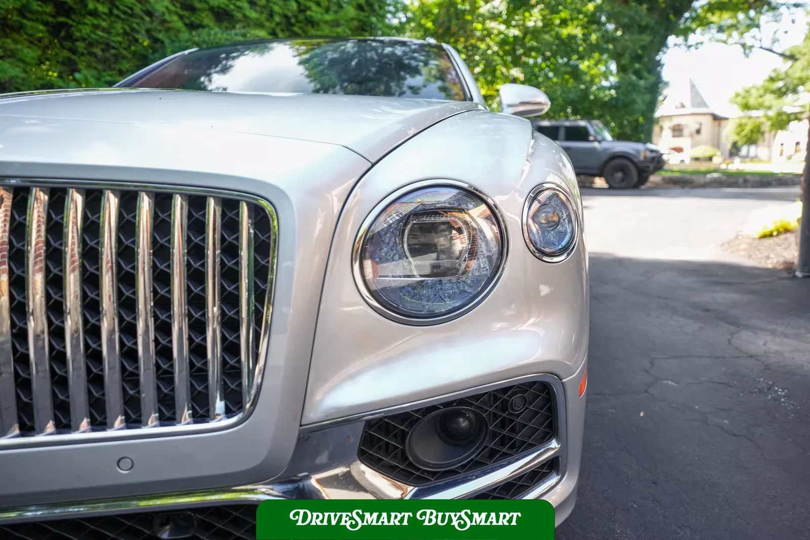 2022 Bentley Flying Spur V8