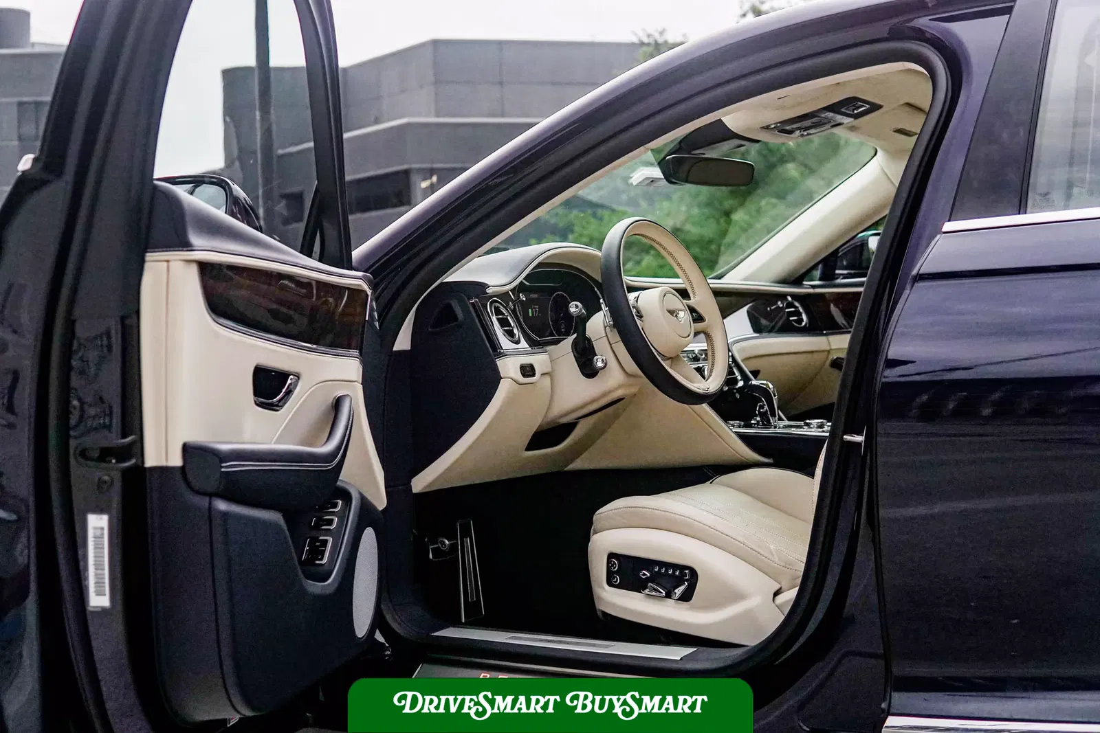 2022 Bentley Flying Spur Hybrid