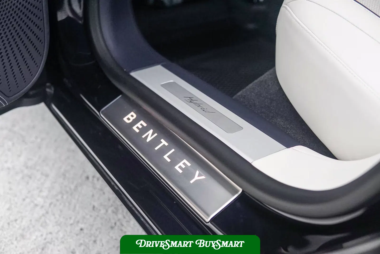 2022 Bentley Flying Spur Hybrid