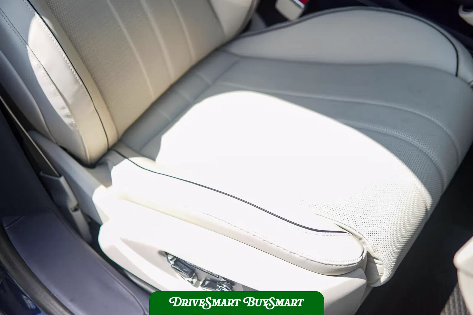 2022 Bentley Flying Spur Hybrid