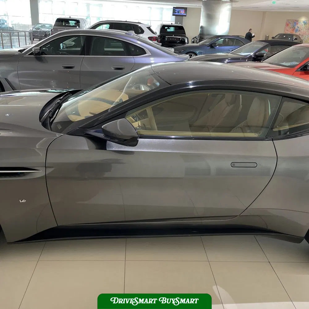 2017 Aston Martin DB11 Base