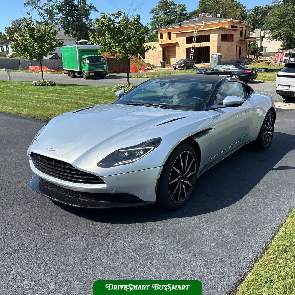 2018 Aston Martin DB11 Base