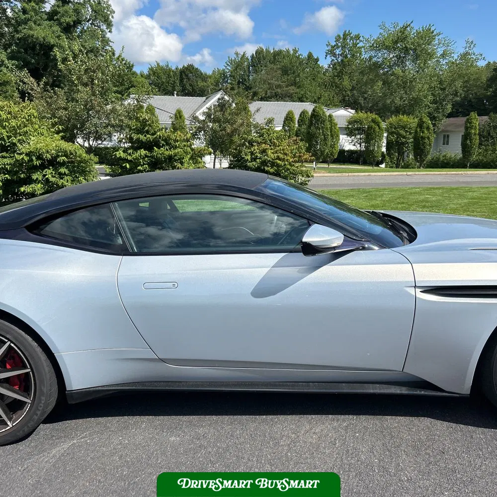 2018 Aston Martin DB11 Base