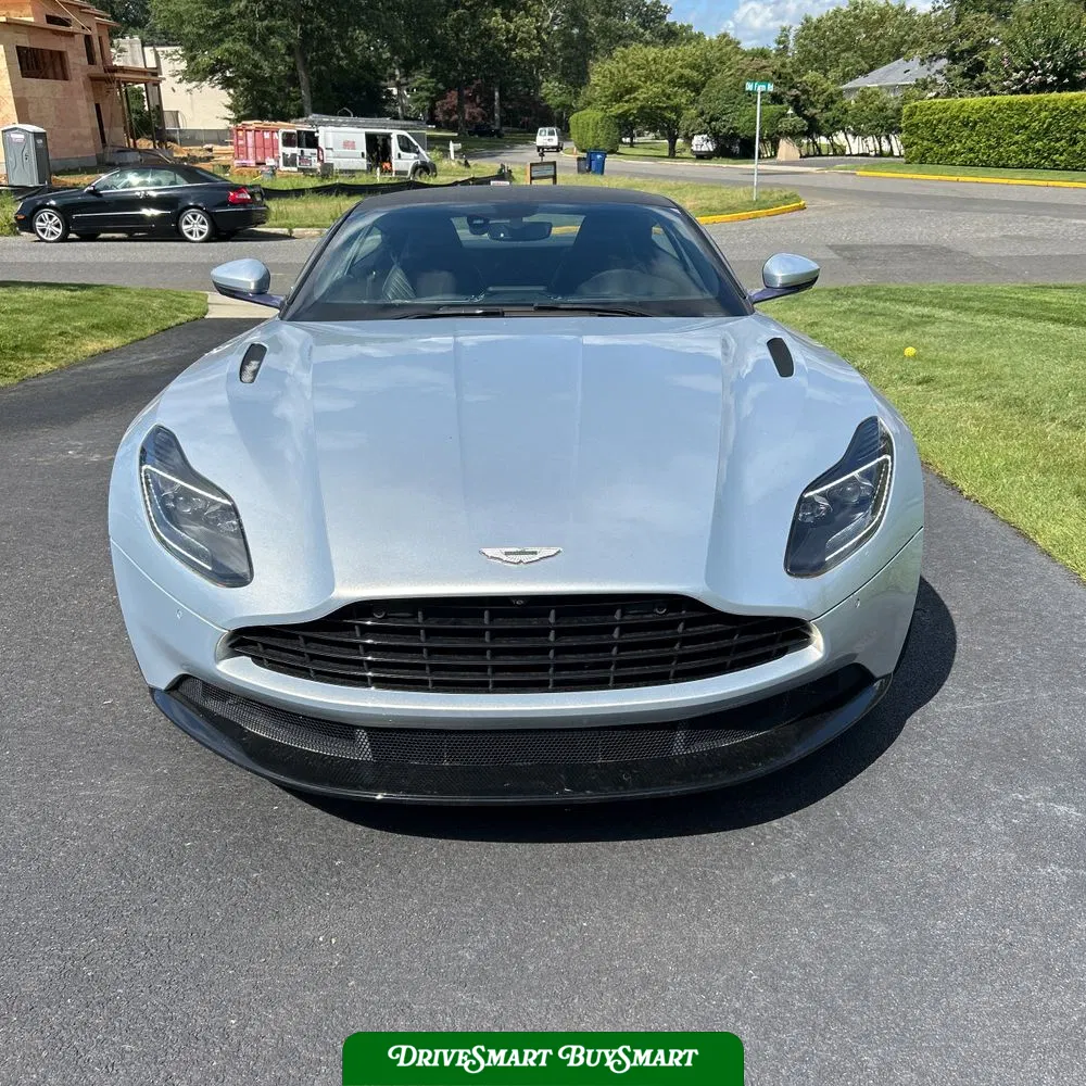2018 Aston Martin DB11 Base