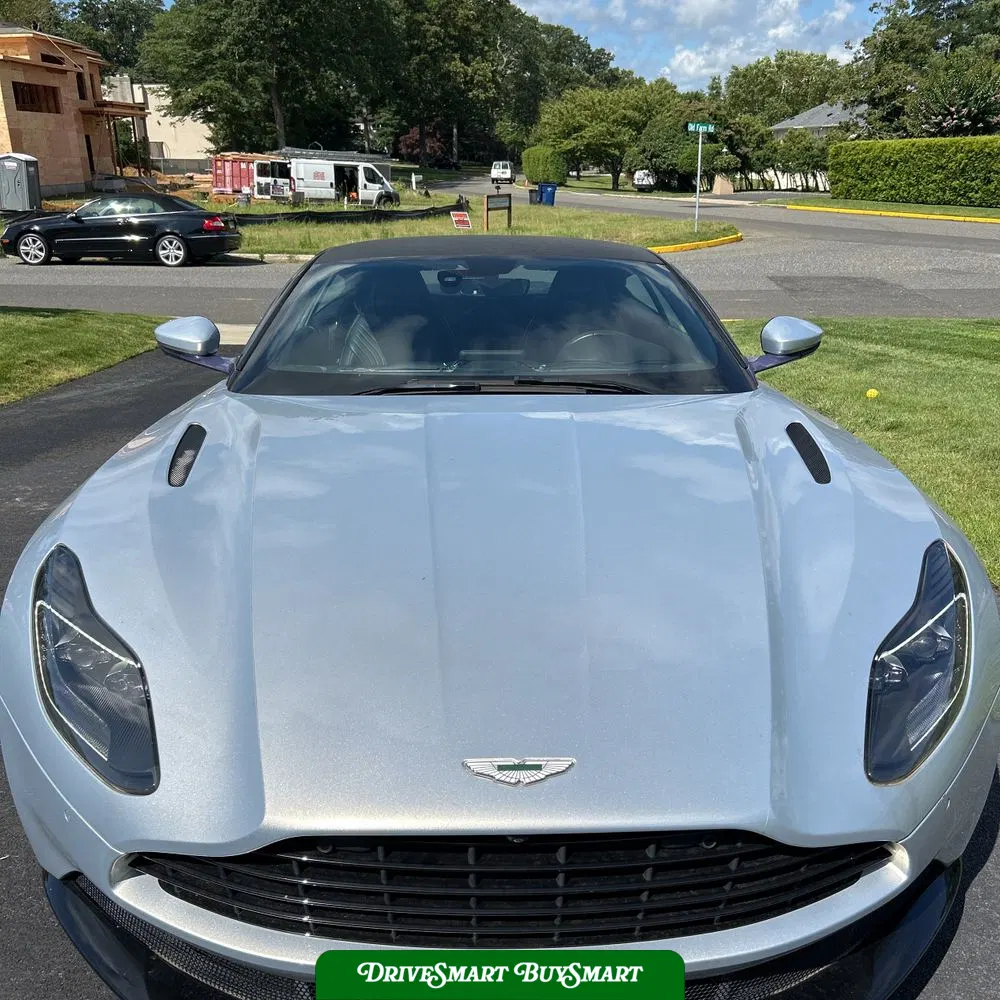 2018 Aston Martin DB11 Base