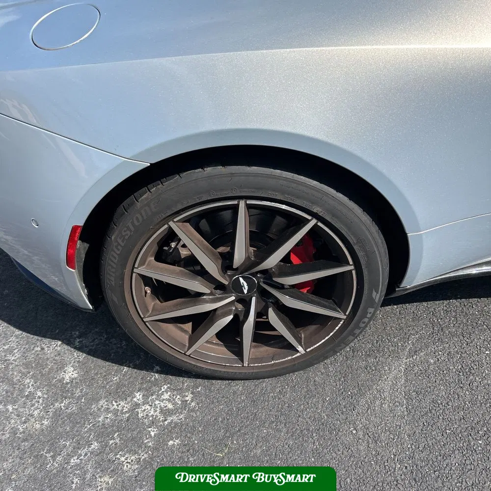 2018 Aston Martin DB11 Base