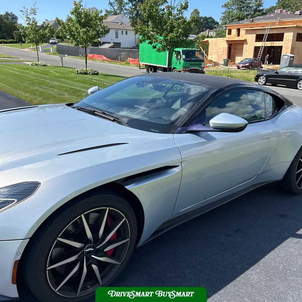 2018 Aston Martin DB11 Base