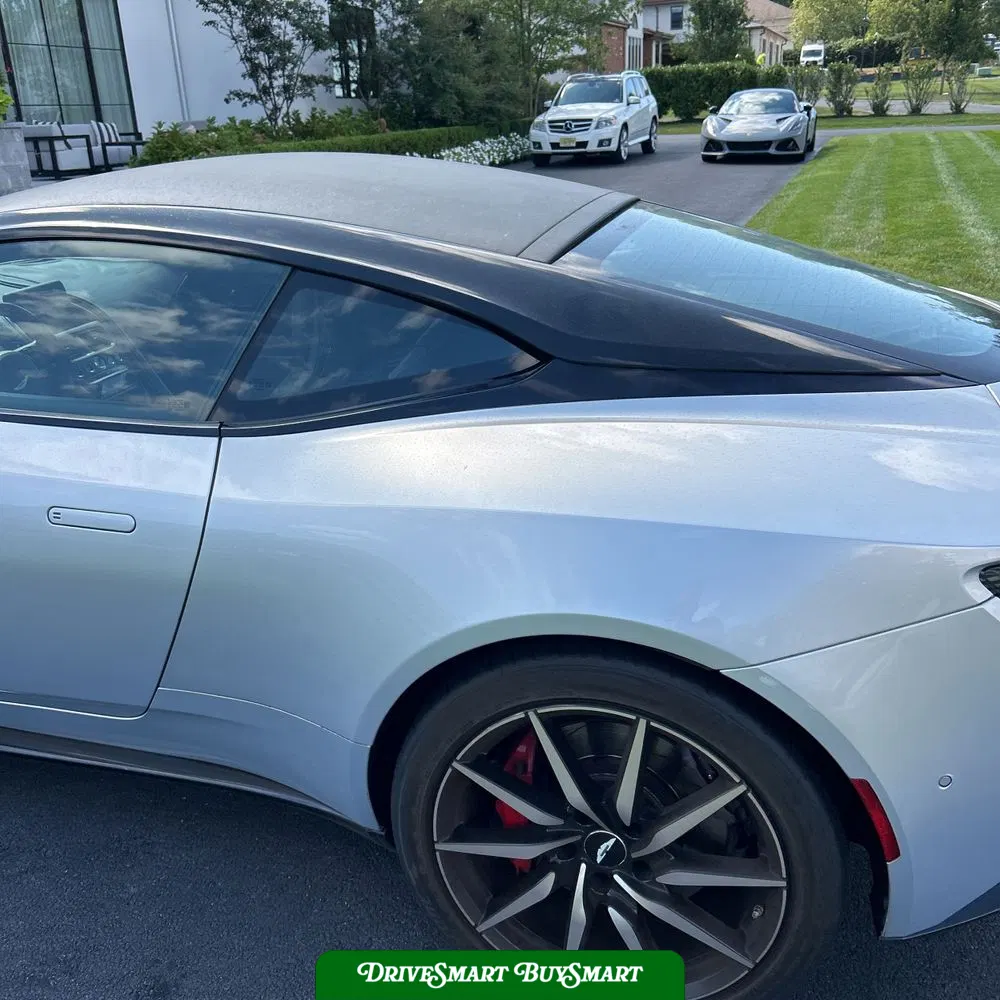 2018 Aston Martin DB11 Base