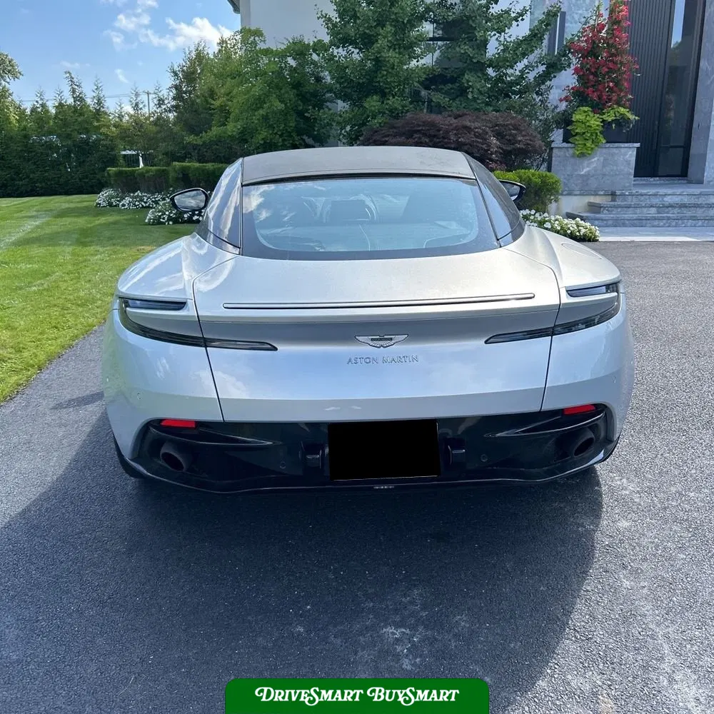2018 Aston Martin DB11 Base
