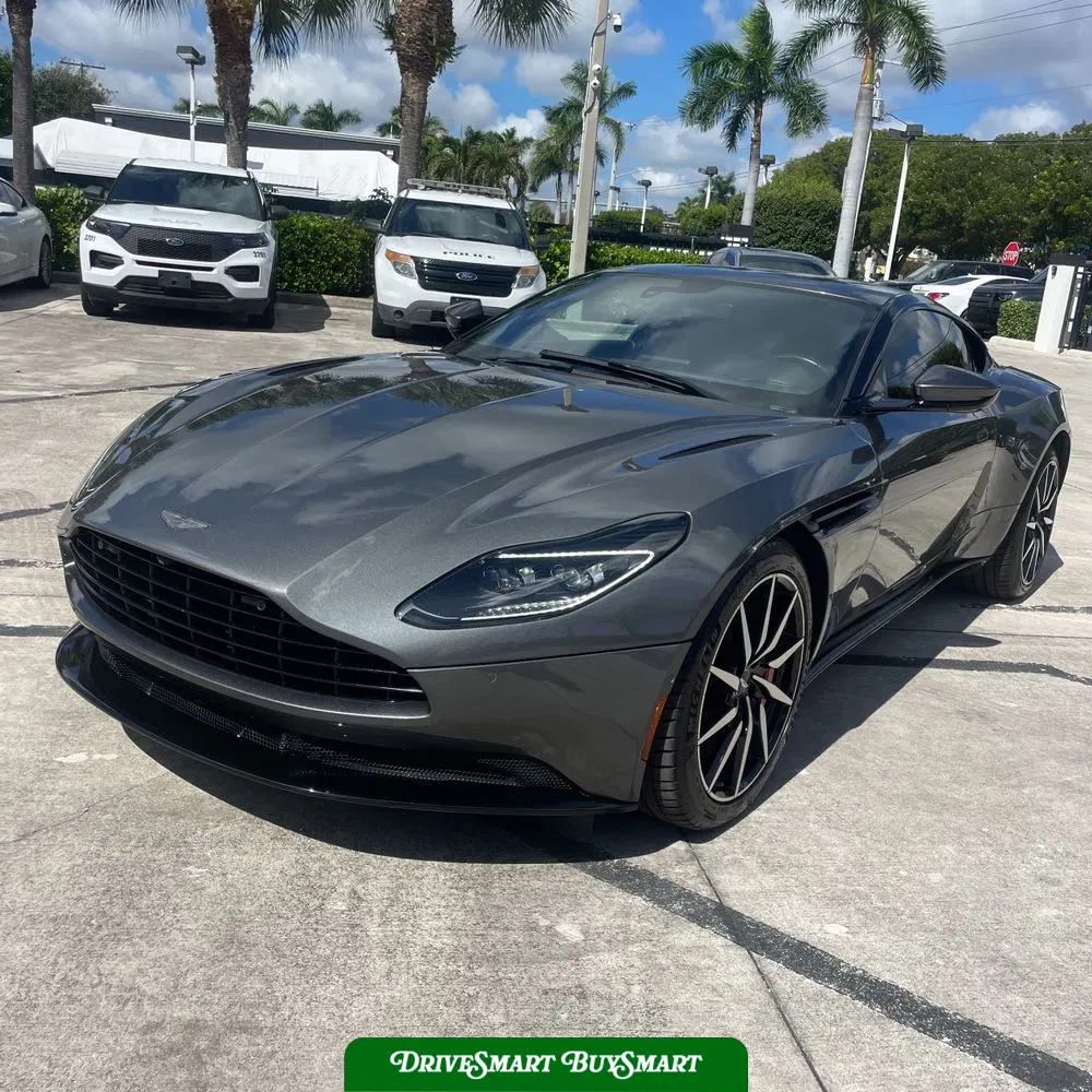 2018 Aston Martin DB11 Base