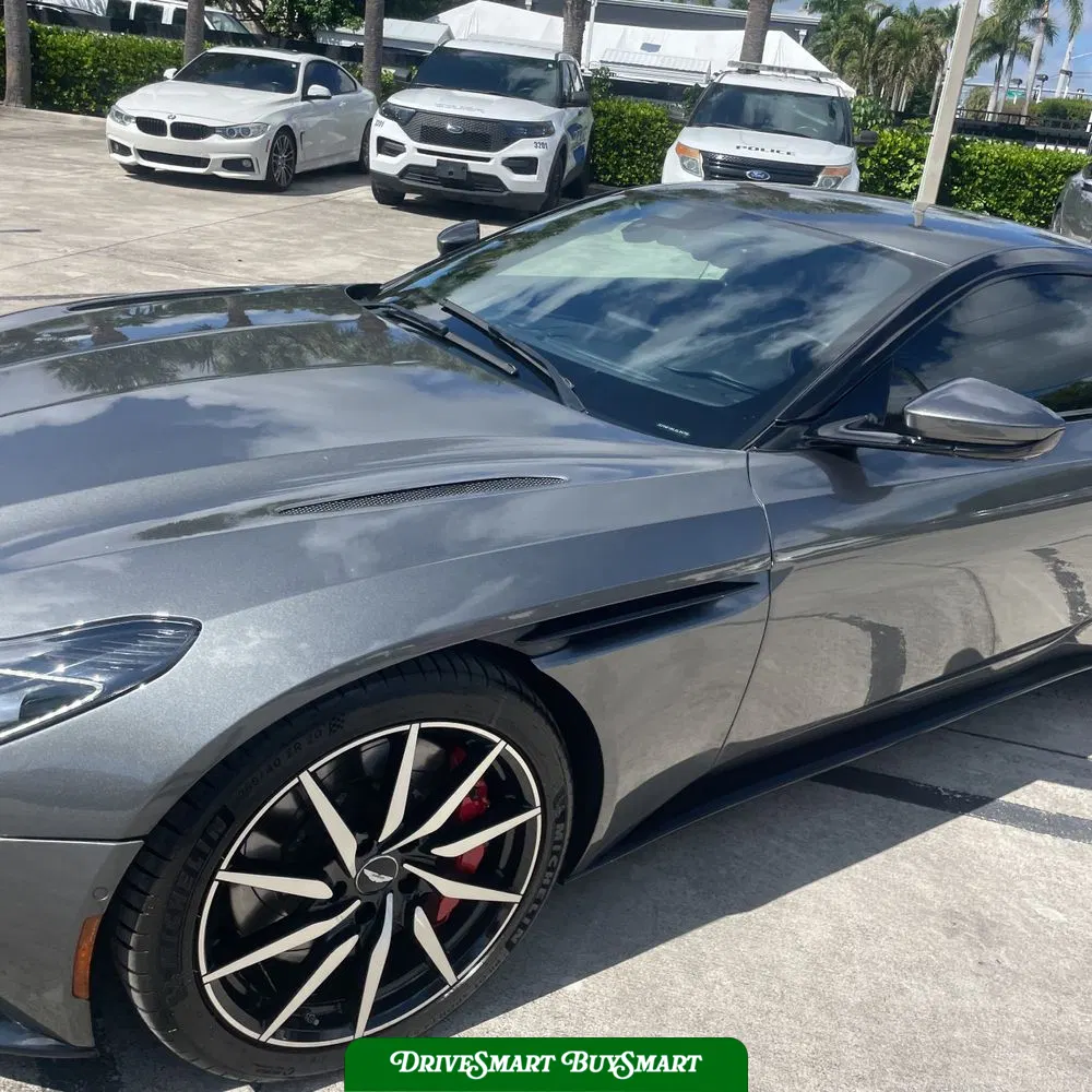 2018 Aston Martin DB11 Base