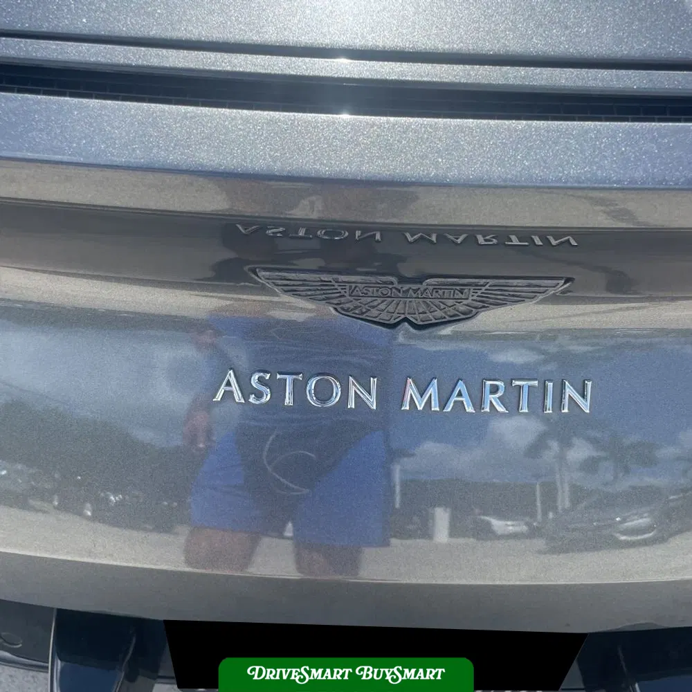 2018 Aston Martin DB11 Base