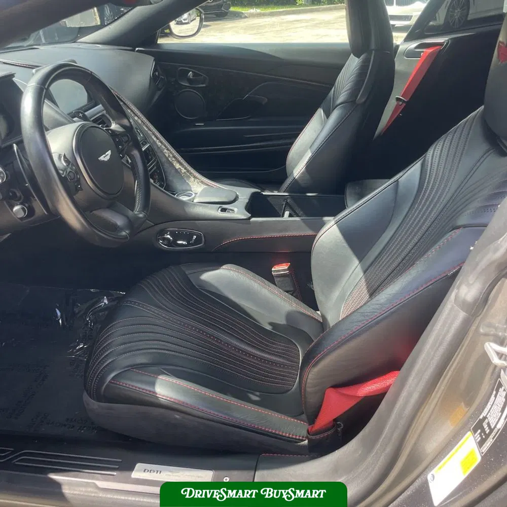 2018 Aston Martin DB11 Base