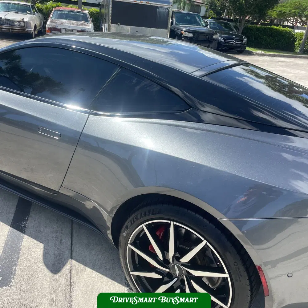 2018 Aston Martin DB11 Base